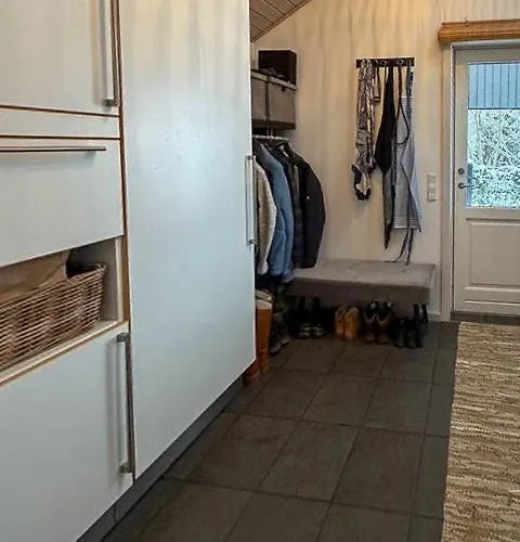 Skovhytte Med Udsigt Til Bryrup Langso